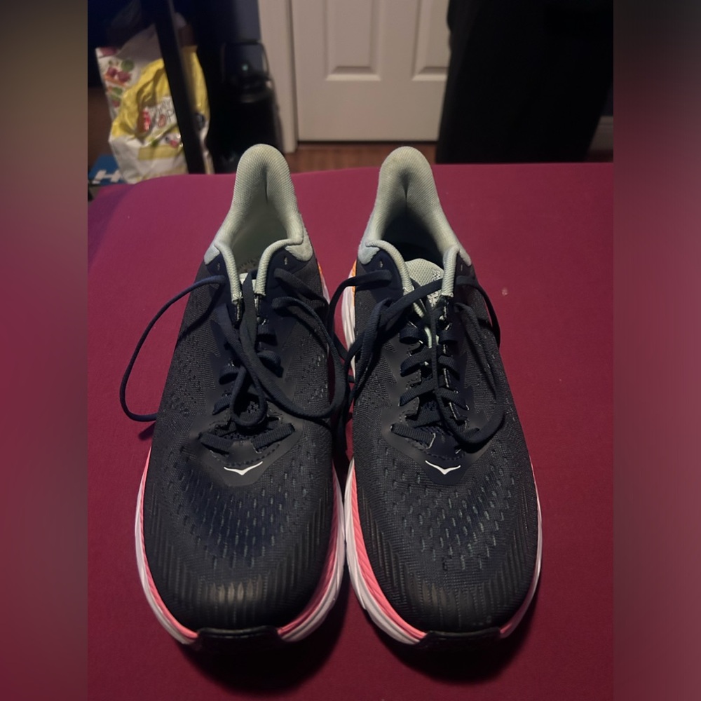 Hoka Clifton 7